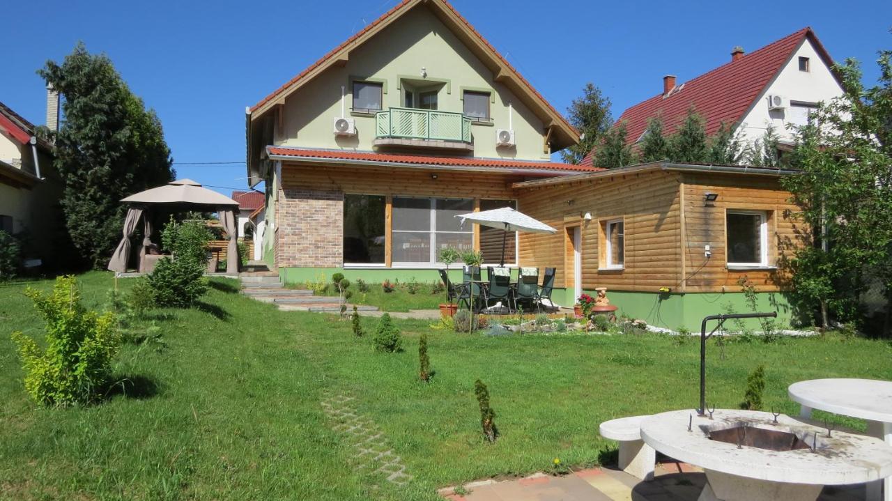 Hotel Hőforrás Wellness Panzió Egerszalók Exterior foto